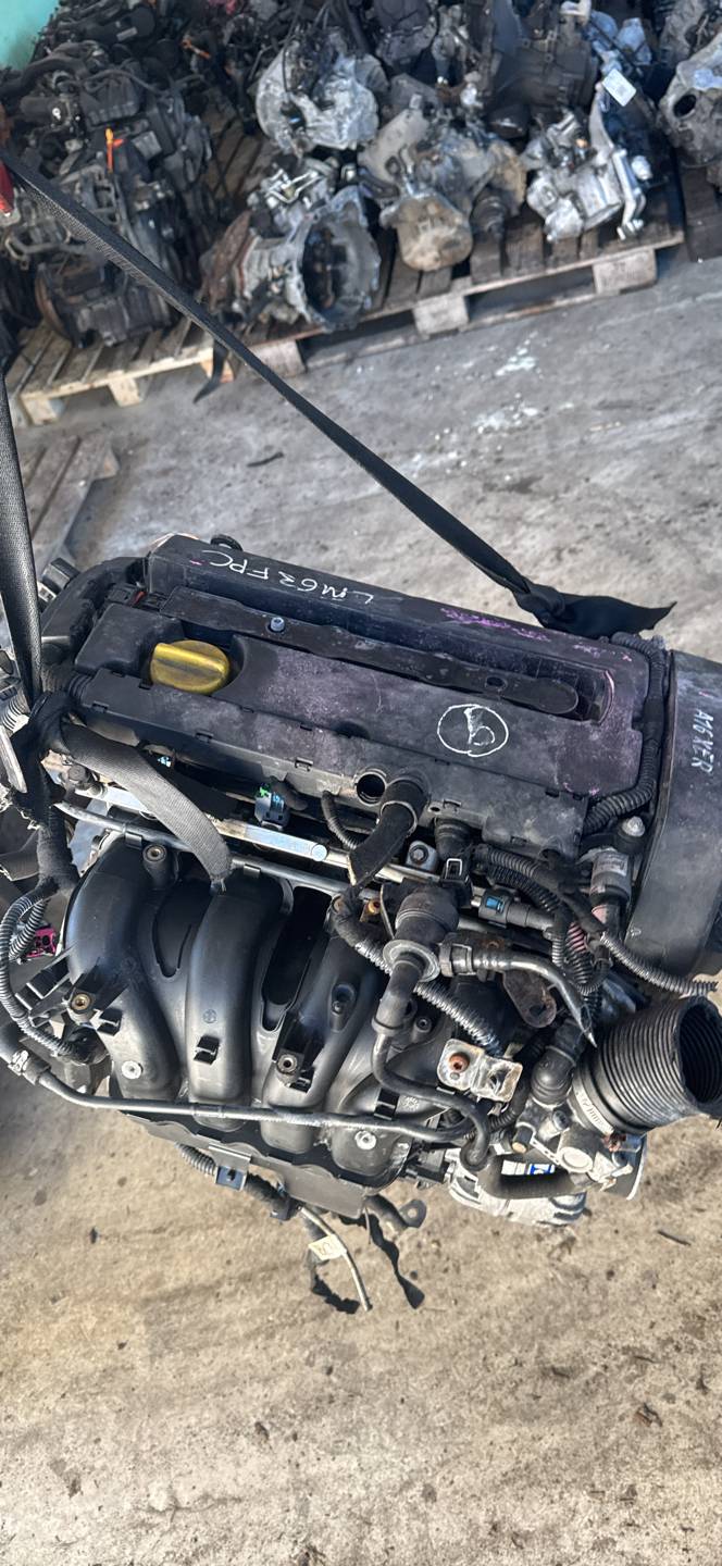 Двигатель A16XER Opel Zafira B 1.6 Бензин