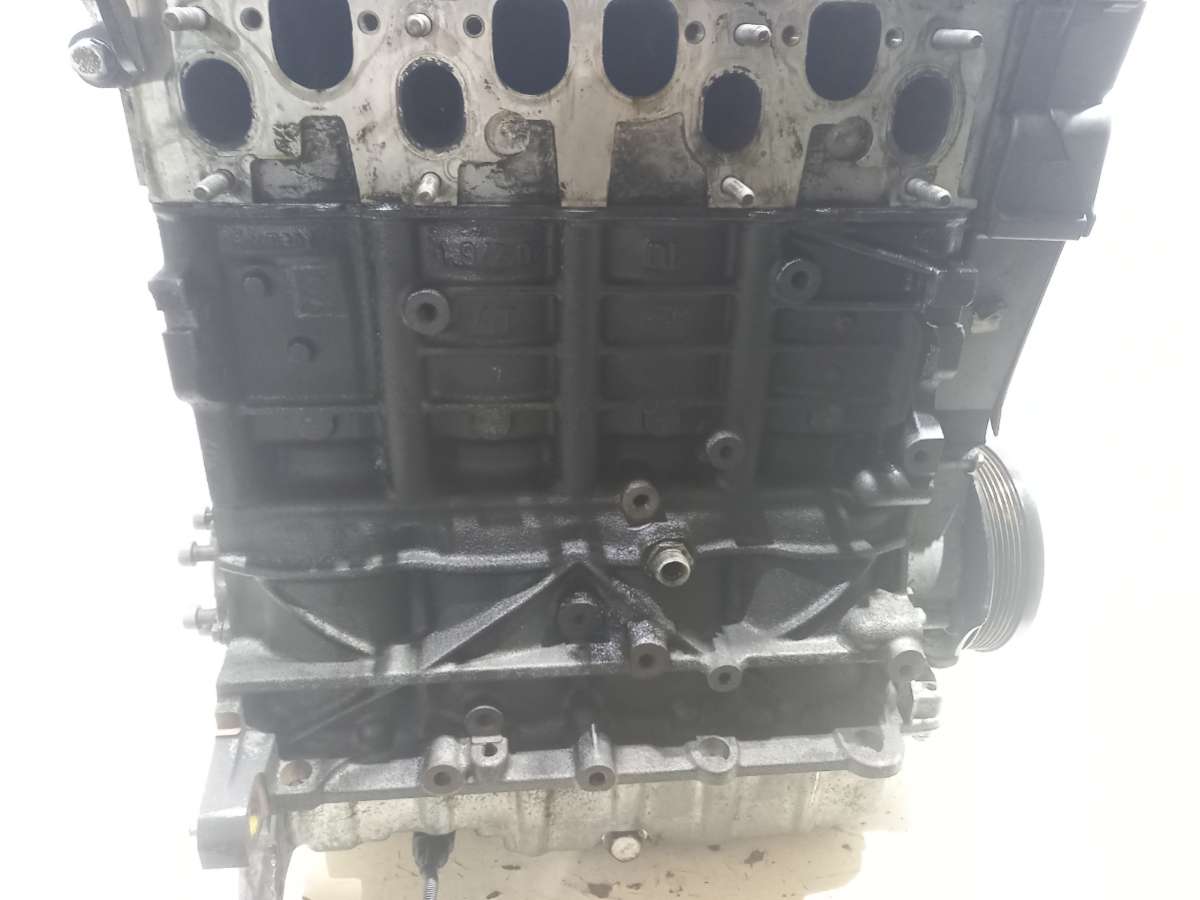 Двигатель BXE 097647 Volkswagen Passat B6 1.9 Дизель