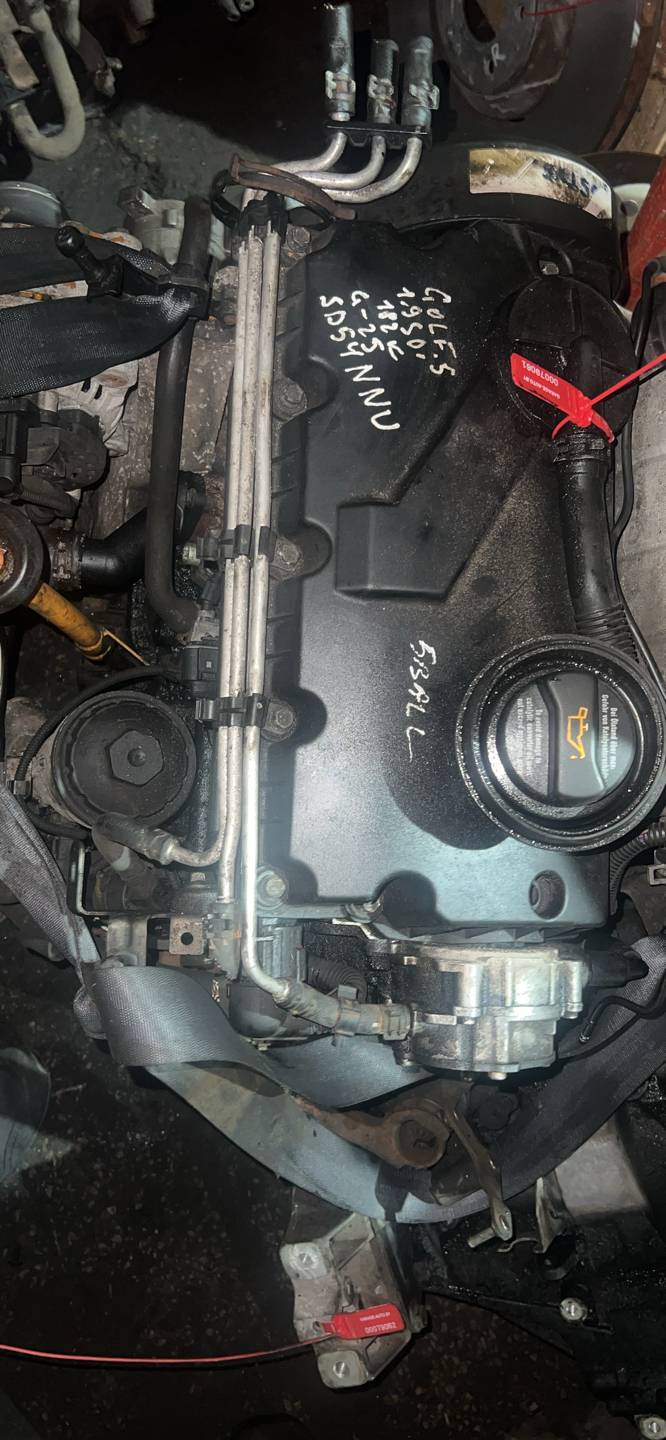 Двигатель BDK Volkswagen Golf 5 2.0 Дизель