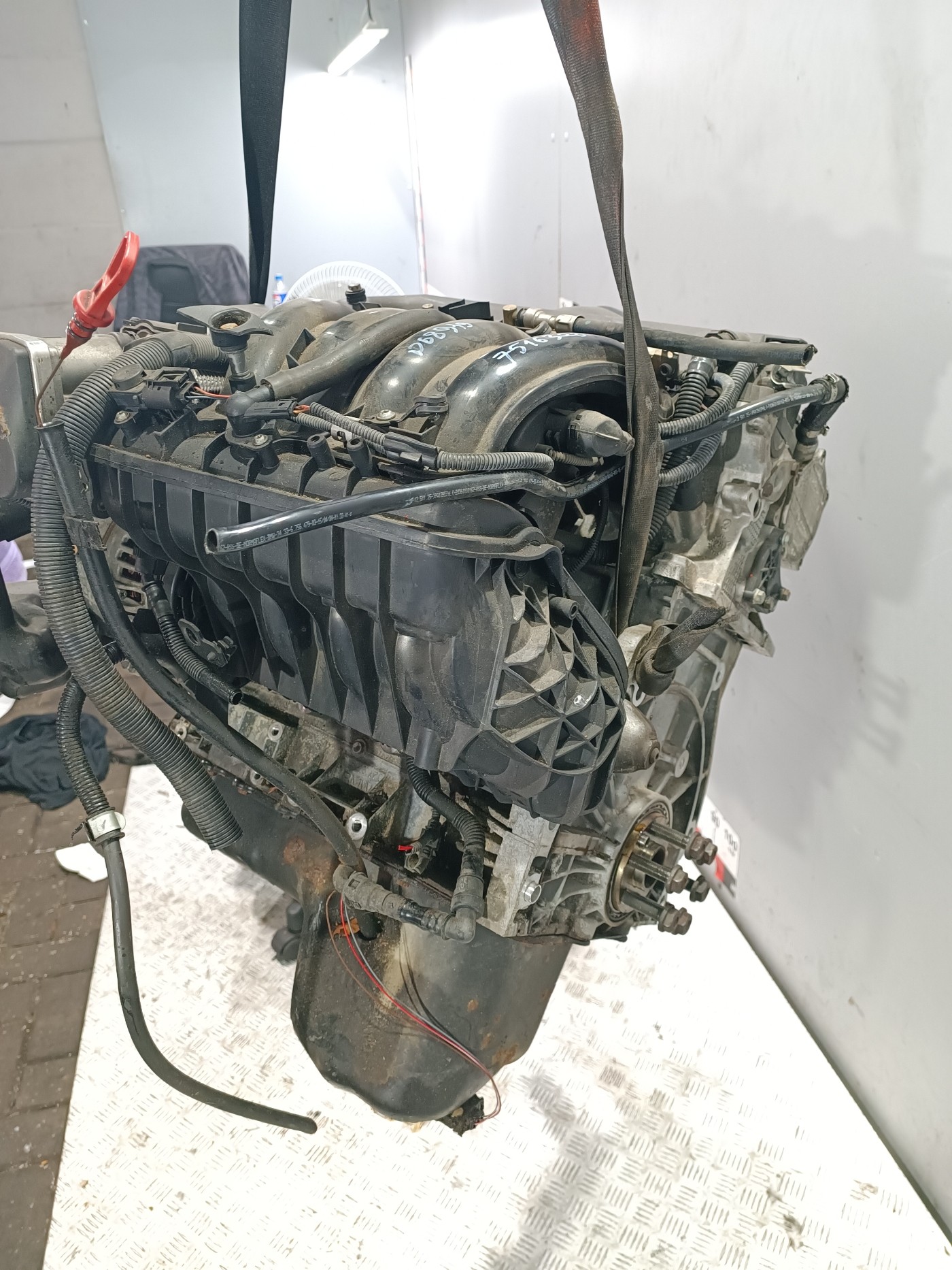 Двигатель 75163280AAB BMW 3 E46 1.8 Бензин