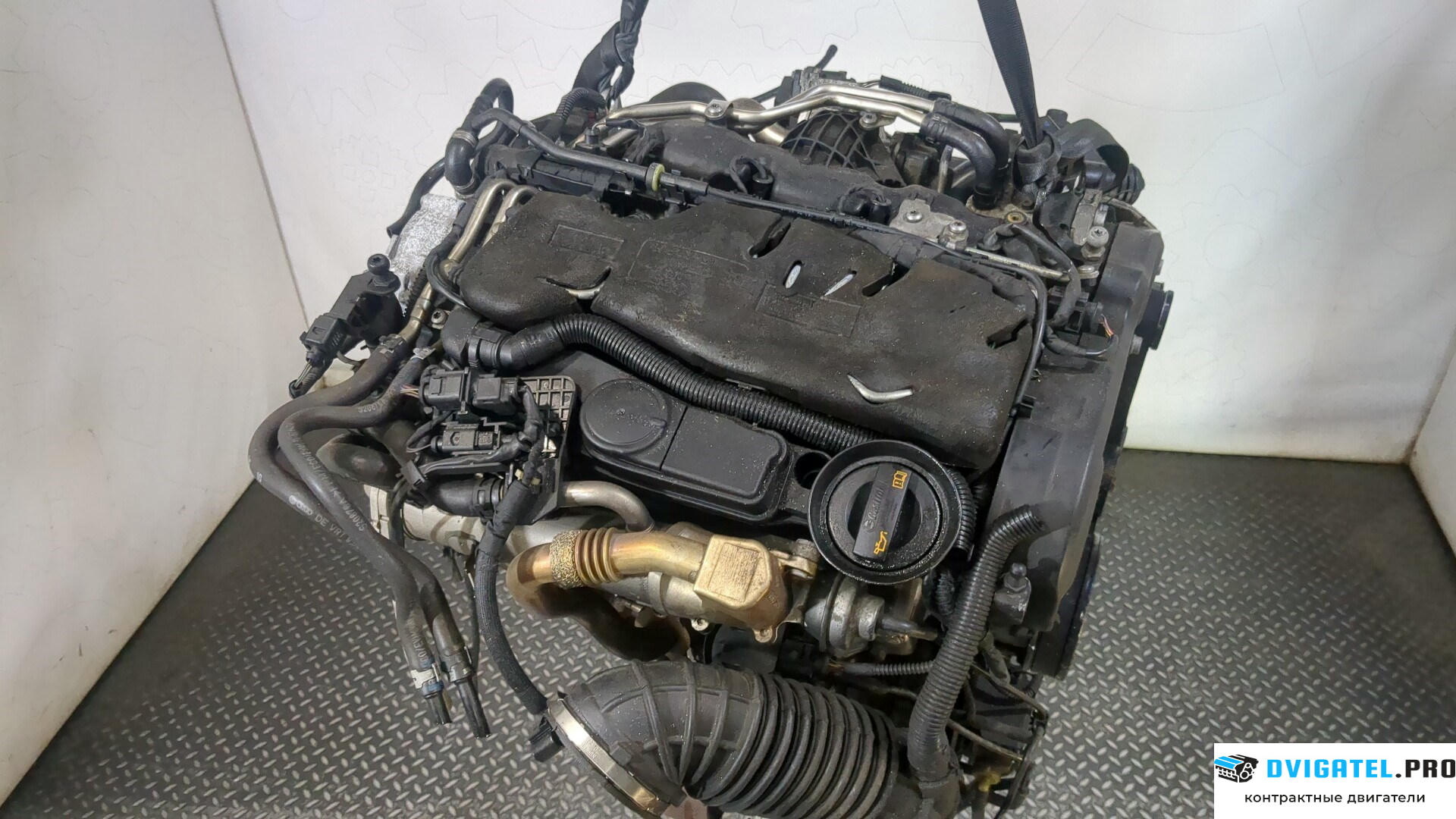 Двигатель Audi A5 8T 2007 - 2011 CAHA 2 л., Дизель, TDI, артикул 8913112