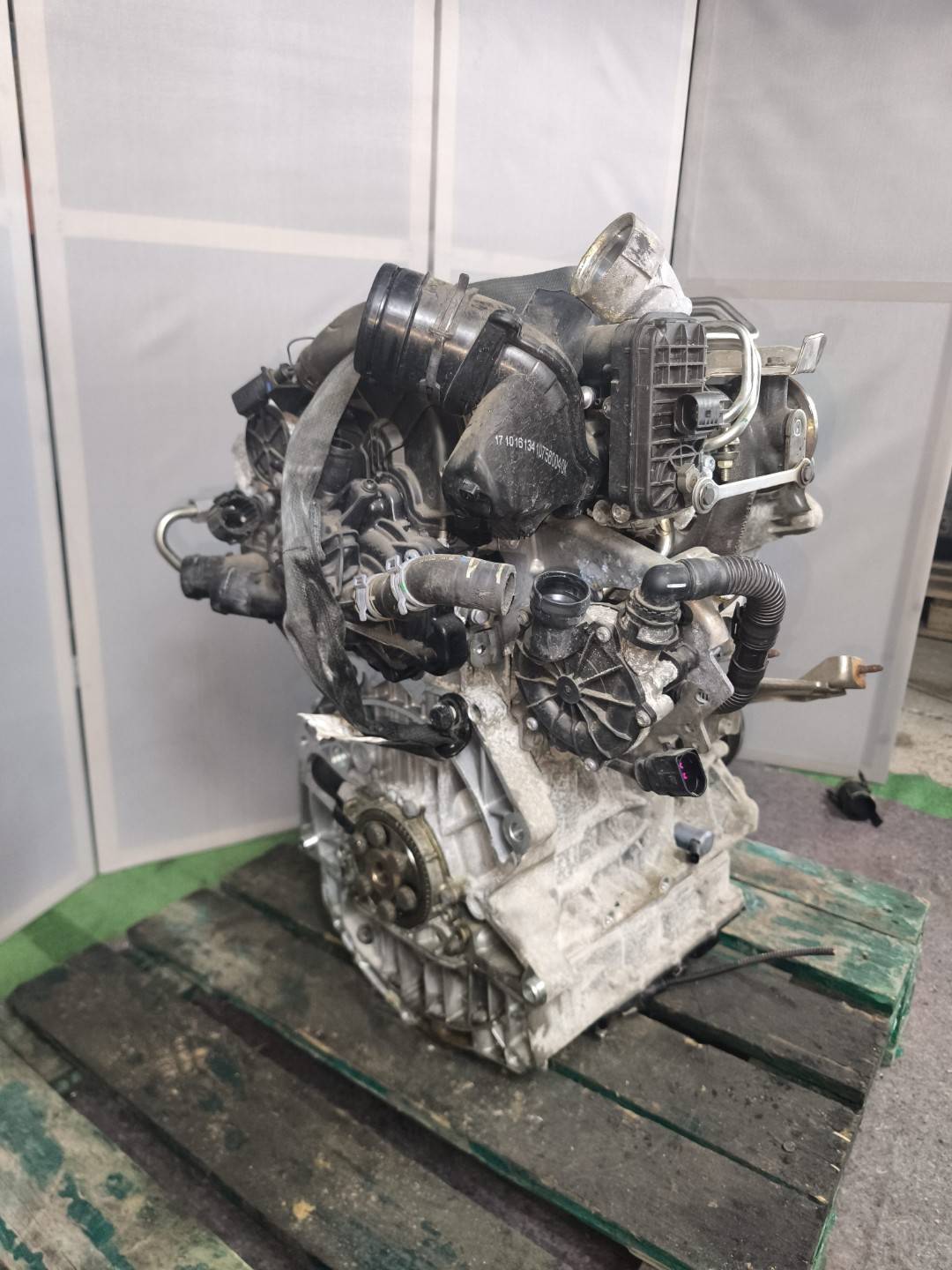 Двигатель DGX Volkswagen Jetta 7 1.4 Бензин