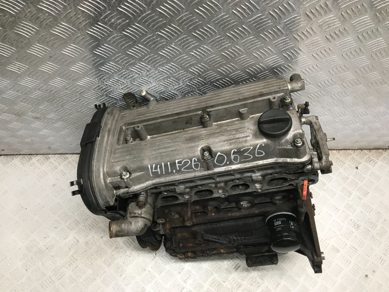 Двигатель Daewoo Nubira j100 1.6 Бензин