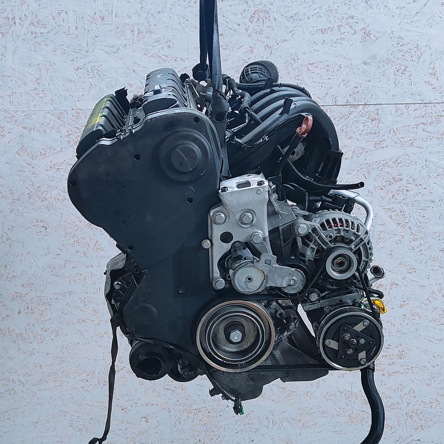 Двигатель EW10A Peugeot 307 2.0 Бензин
