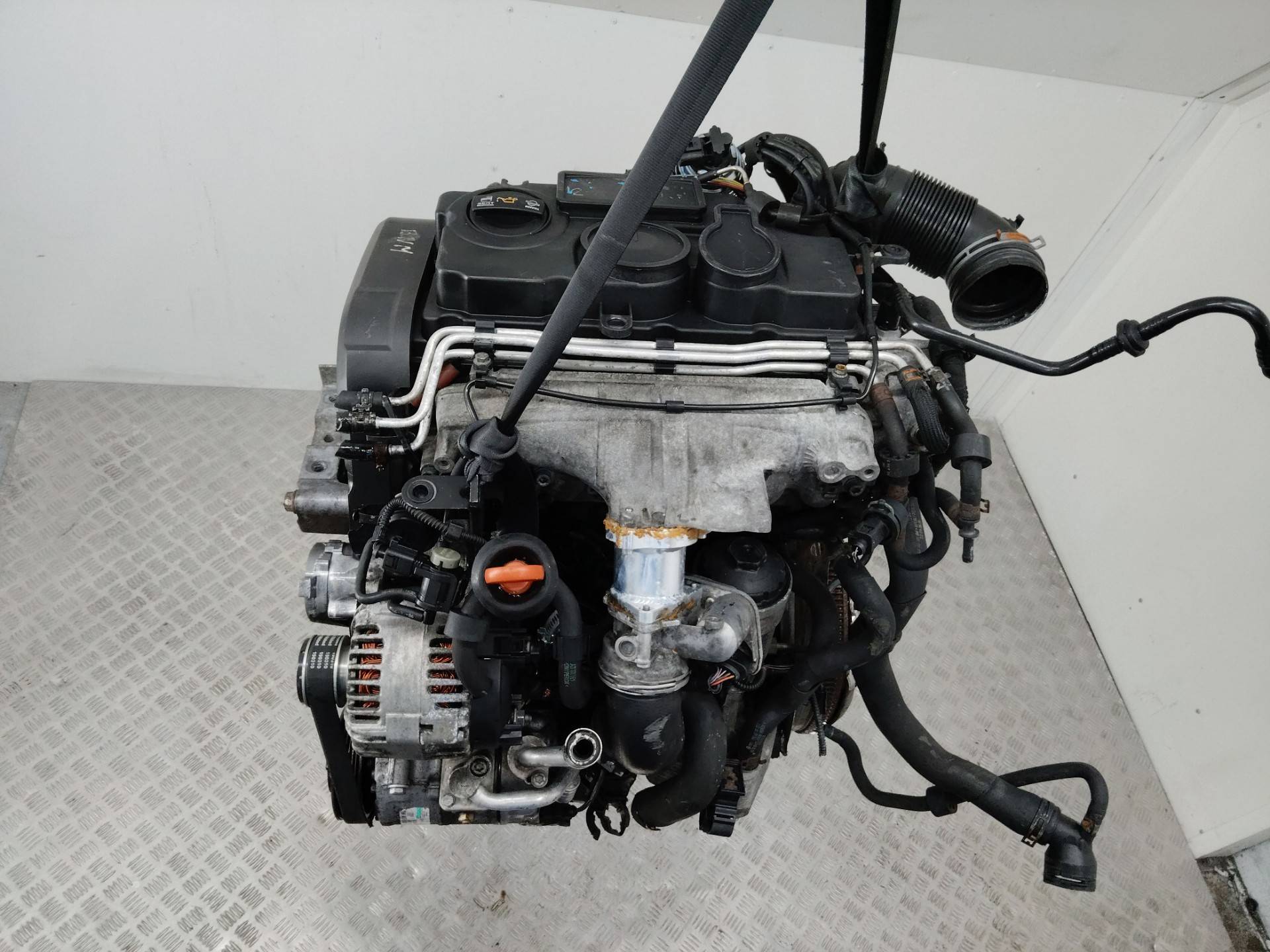 Двигатель BMN Seat Leon 2 2.0 Дизель
