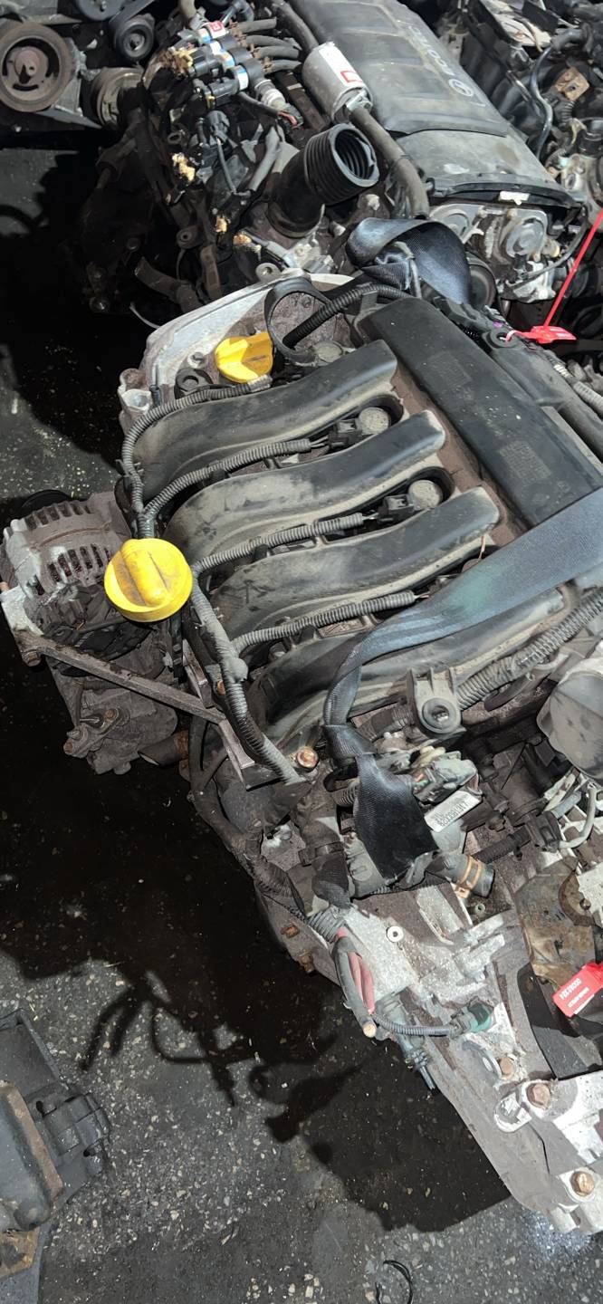 Двигатель K4MR858 Renault Megane 3 1.6 Бензин