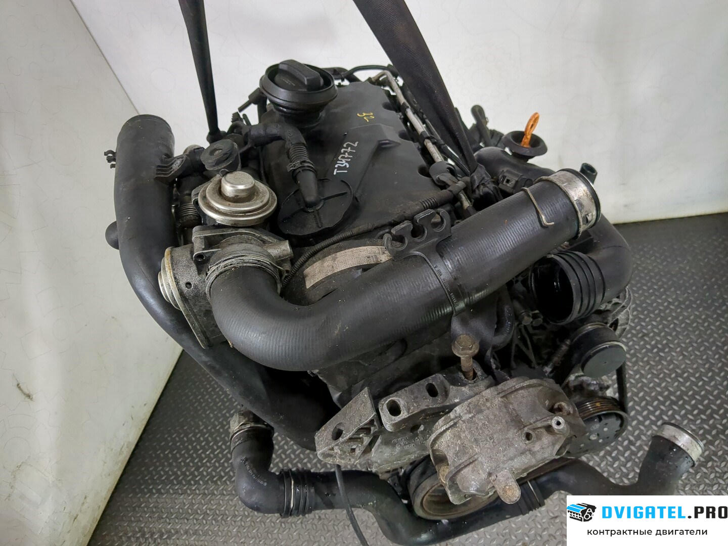 Двигатель Volkswagen Jetta 5 2004 - 2010 BXE 1.9 л., Дизель, TDI, артикул 8802973