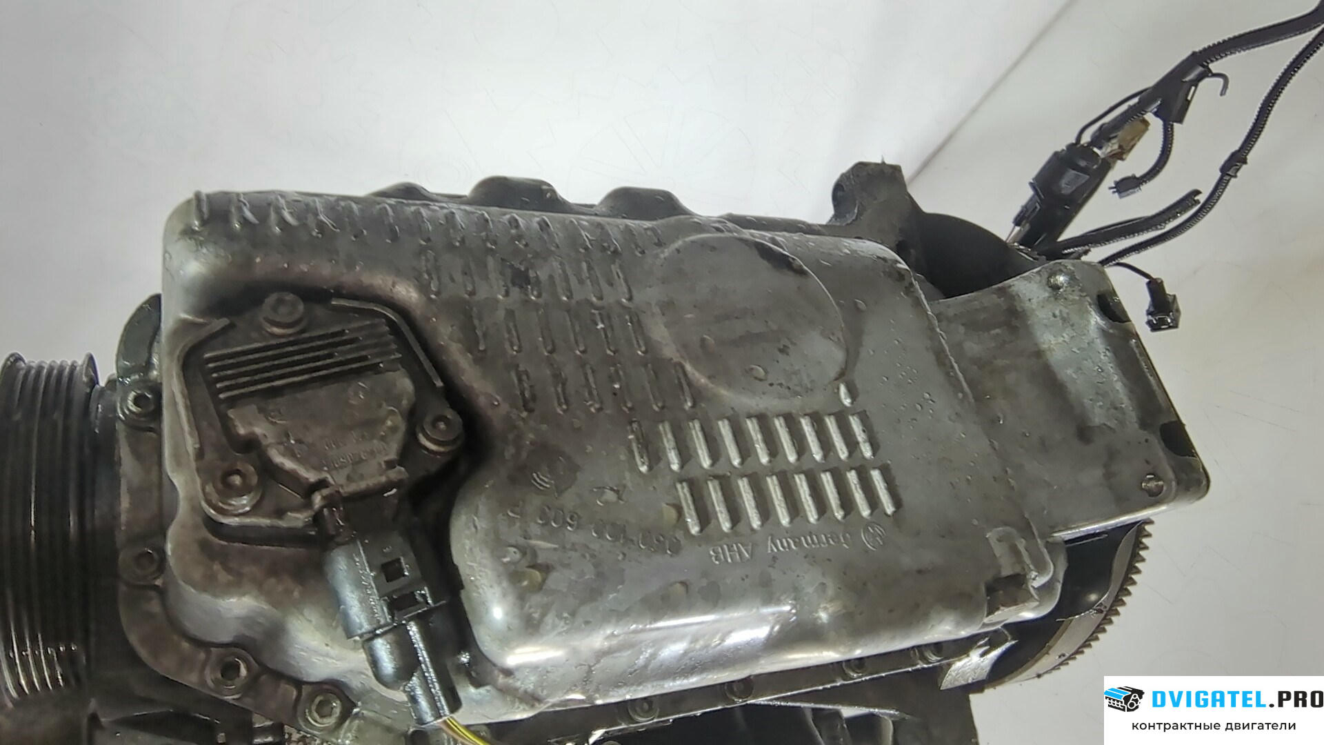 Двигатель Volkswagen Golf 4 1997 - 2005 APE 1.4 л., Бензин, Инжектор, артикул 9131272