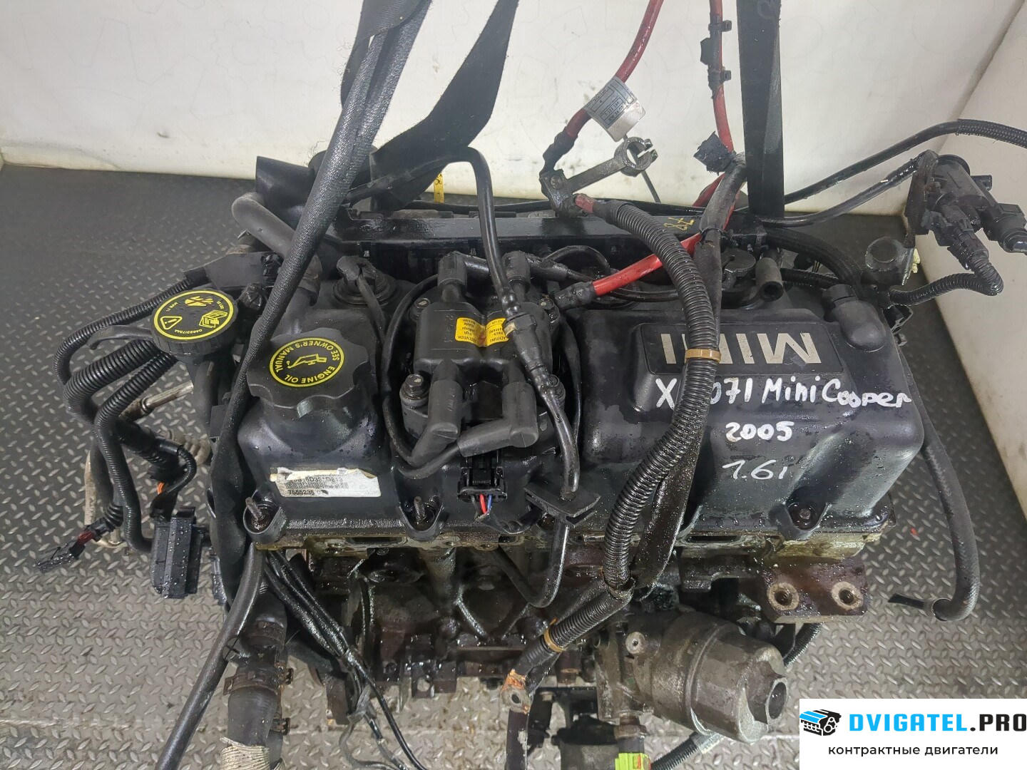 Двигатель Mini Cooper R50 / 53 2001 - 2006 W10B16A, W10B16AB 1.6 л., Бензин, Инжектор, артикул 8656962