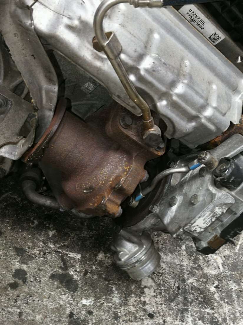 Двигатель N47D20C BMW 3 E90/E91/E92/E93 2.0 Дизель