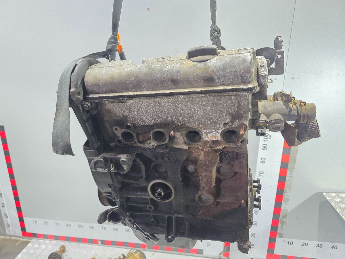 Двигатель Aev Volkswagen Polo 3 1.0 Бензин