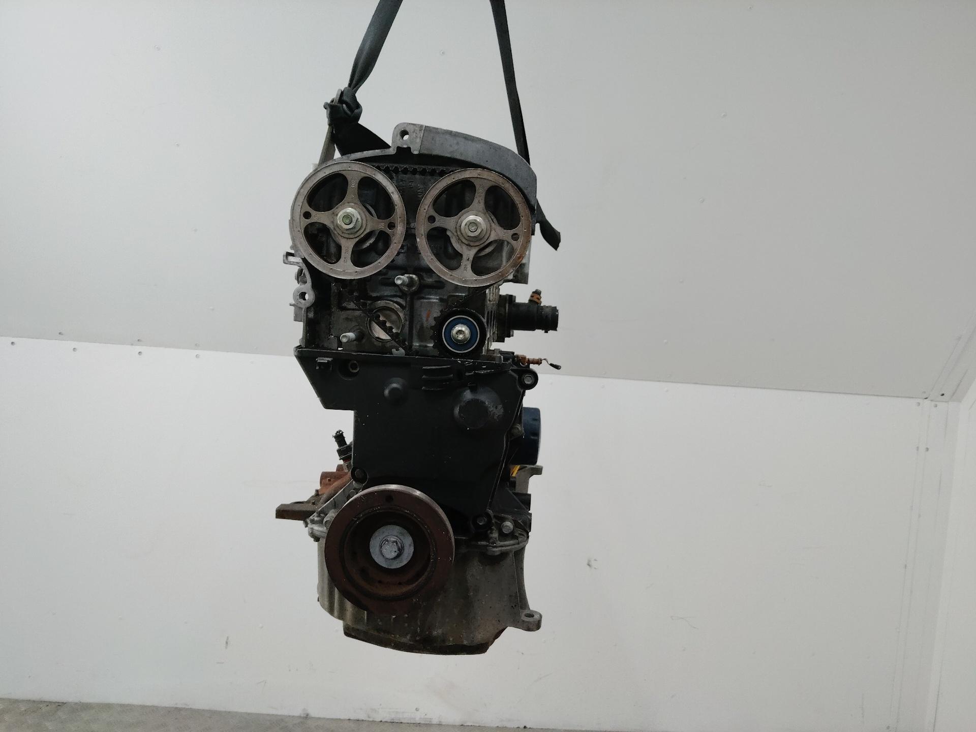 Двигатель K4JB713 Renault Clio 2 1.4 Бензин