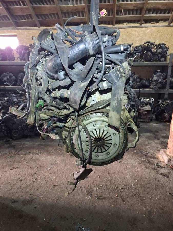 Двигатель ARM Volkswagen Passat B5 1.6 Бензин