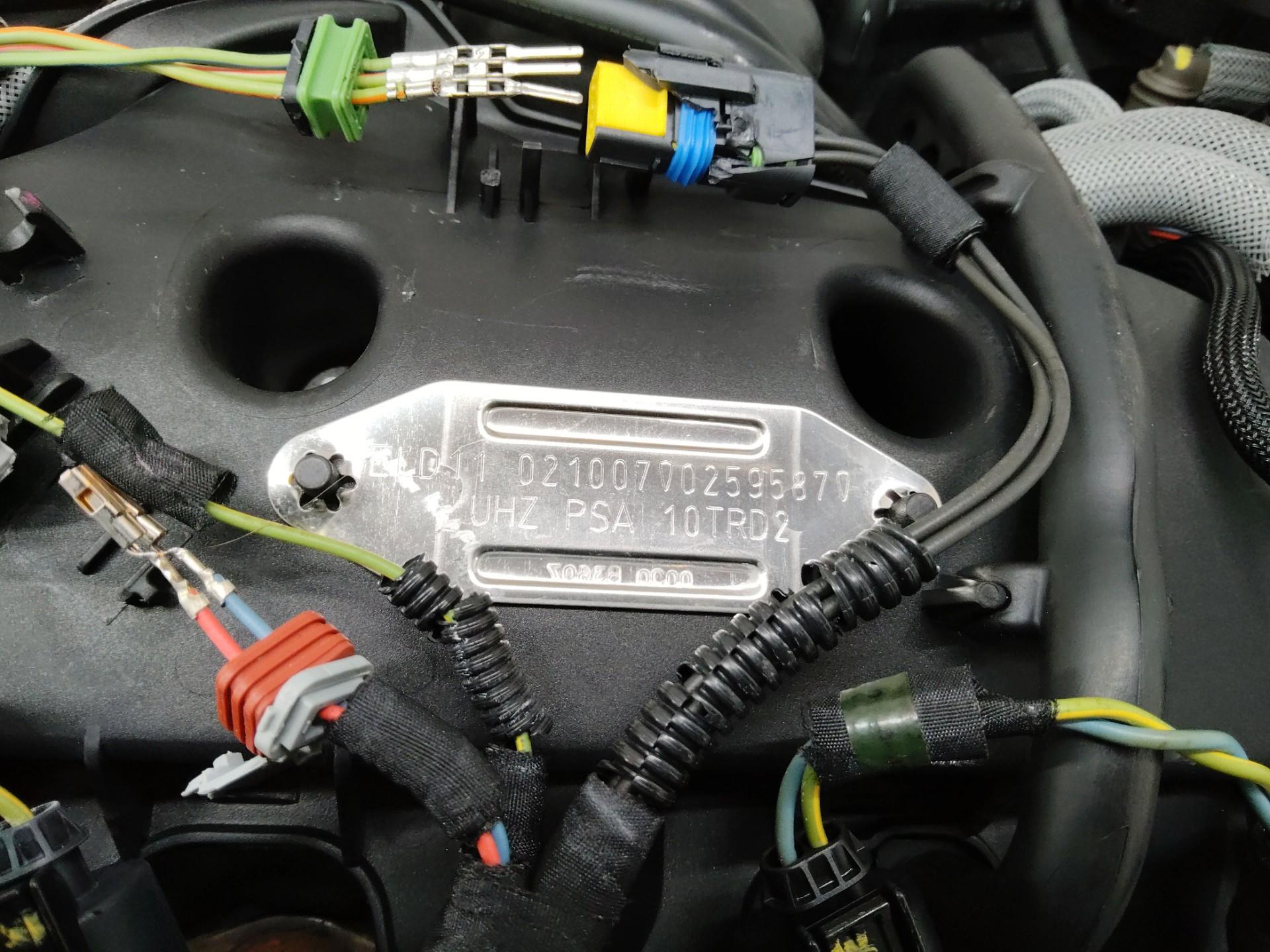 Двигатель UHZ Citroen C5 1 2.7 Дизель