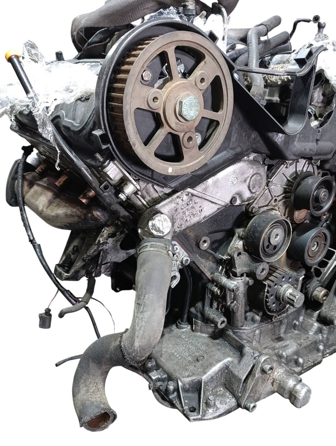 Двигатель AYM Audi A4 B6 (S4,RS4) 2.5 Дизель