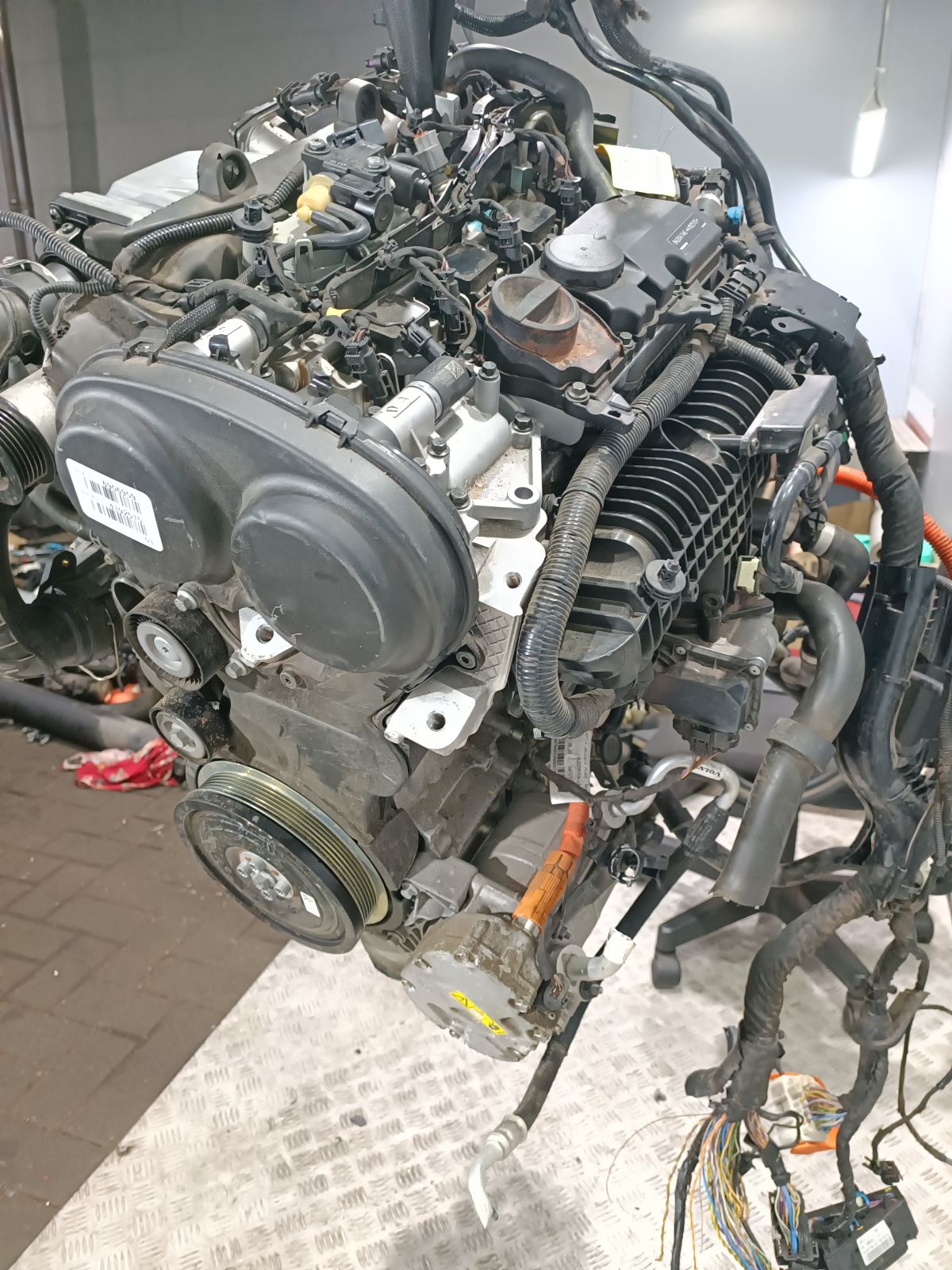 Двигатель B4204T46 Volvo V60 2.0 Бензин