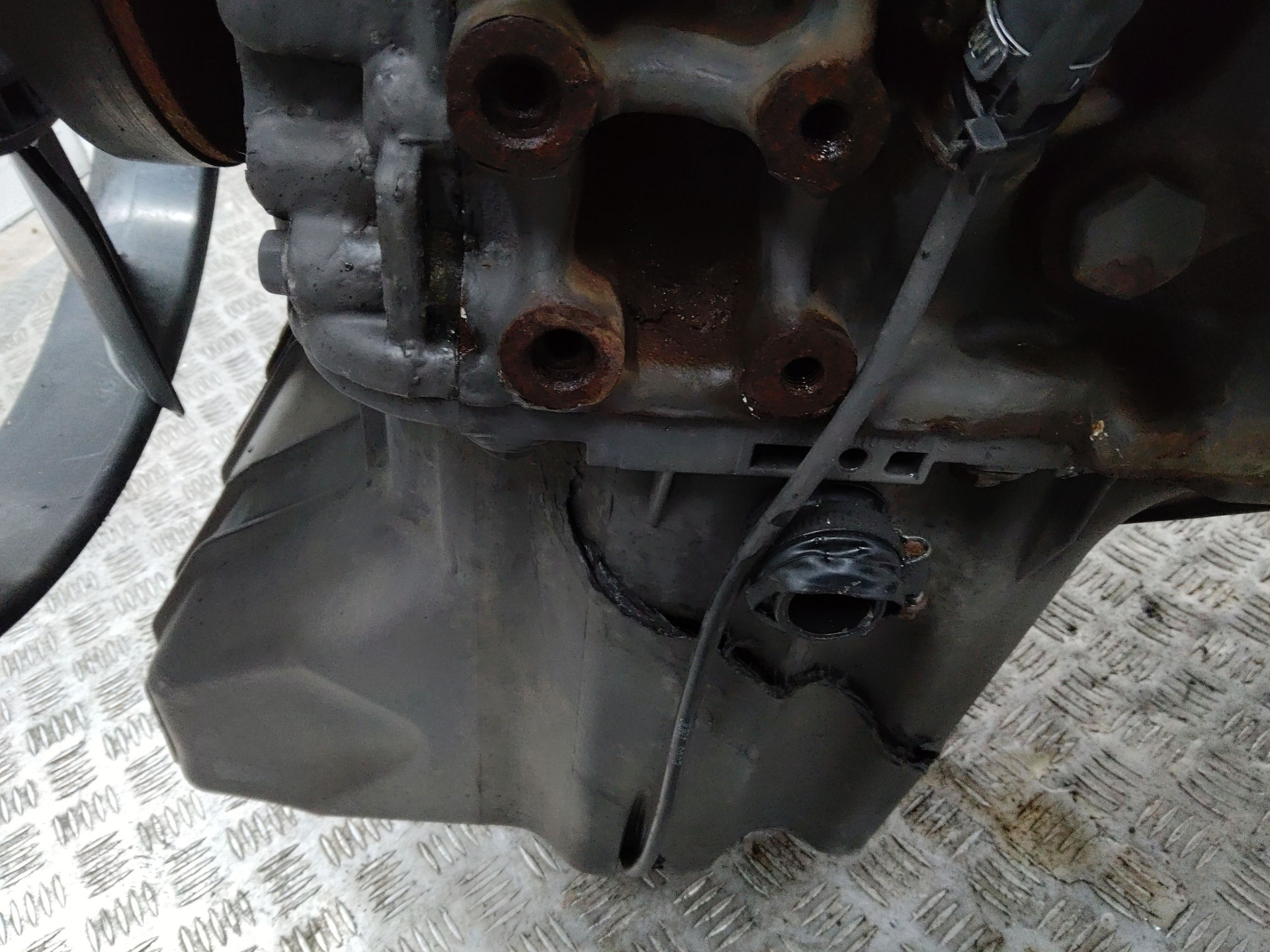Двигатель 904922 Mercedes-Benz Atego 4.2 Дизель