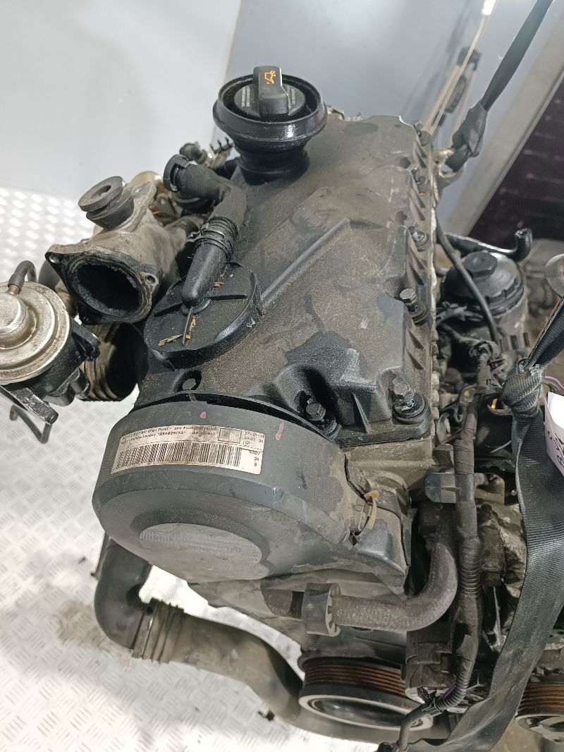 Двигатель BRU Volkswagen Jetta 5 1.9 Дизель