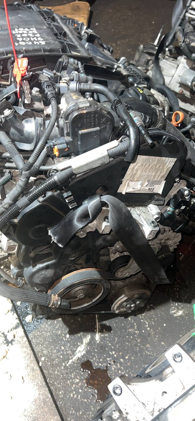 Двигатель 9H06 Peugeot 308 1 1.6 Дизель