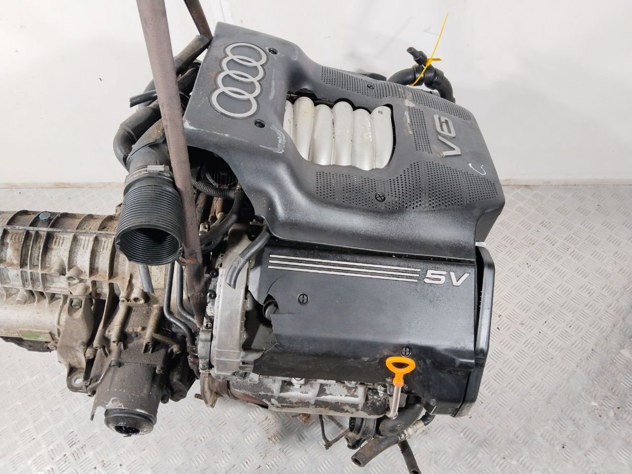 Двигатель APS Audi A6 C5 (S6,RS6) 2.4 Бензин