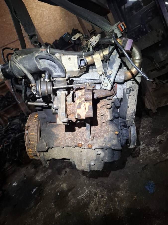 Двигатель K9K260 Renault Megane 2 1.5 Дизель