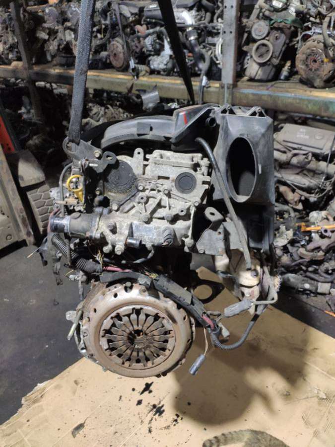Двигатель k4j Renault Megane 2 1.4 Бензин