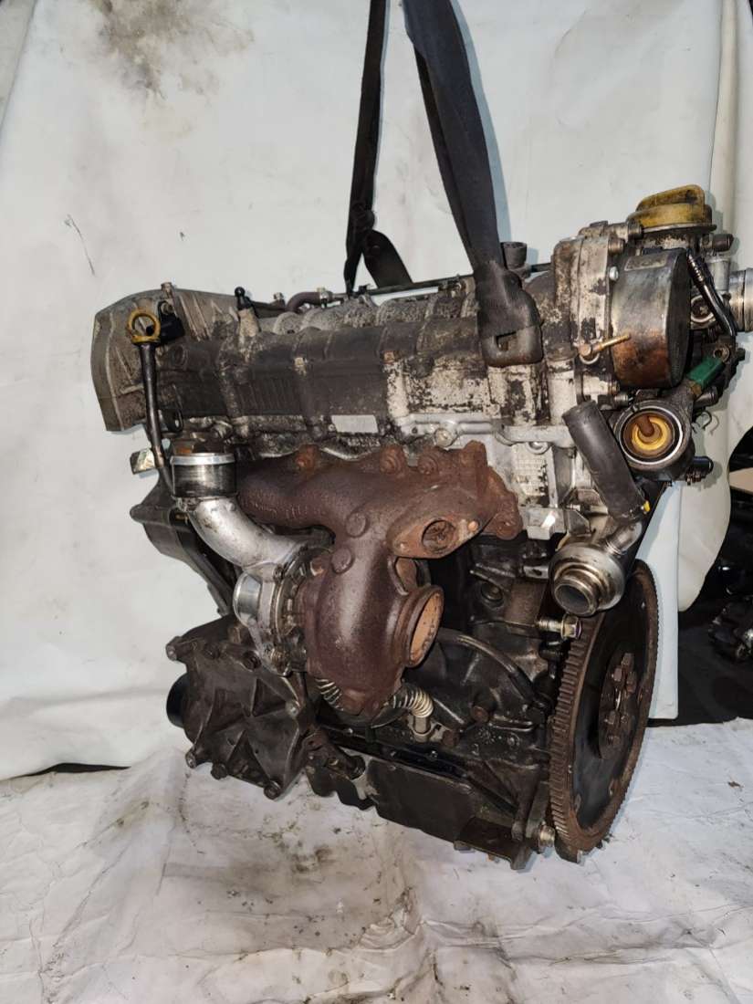 Двигатель Z19DTH Opel Zafira B 1.9 Дизель