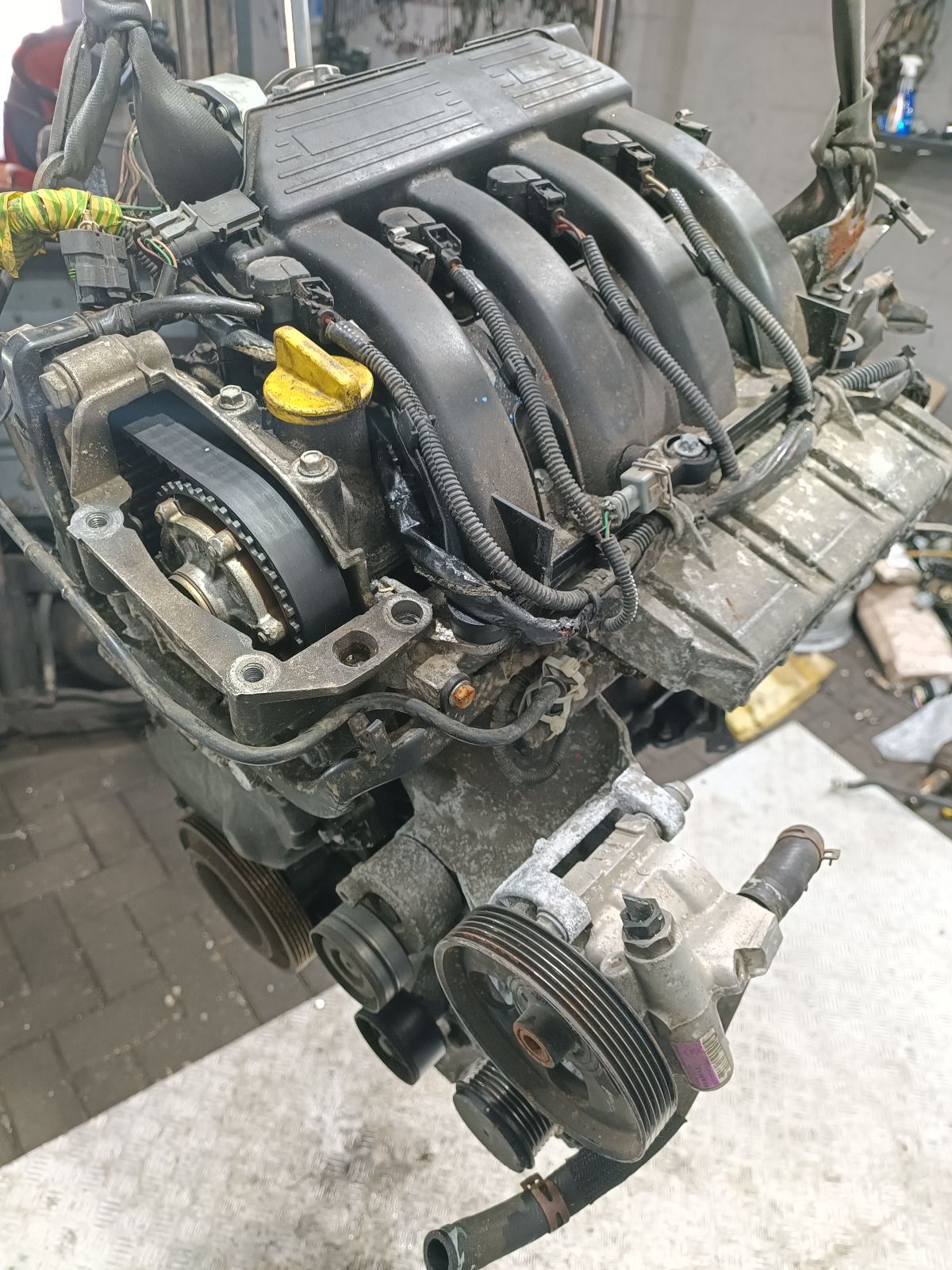 Двигатель F4P775 Renault Laguna 2 1.8 Бензин