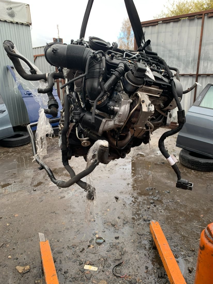 Двигатель CFF Volkswagen Passat B7 2.0 Дизель