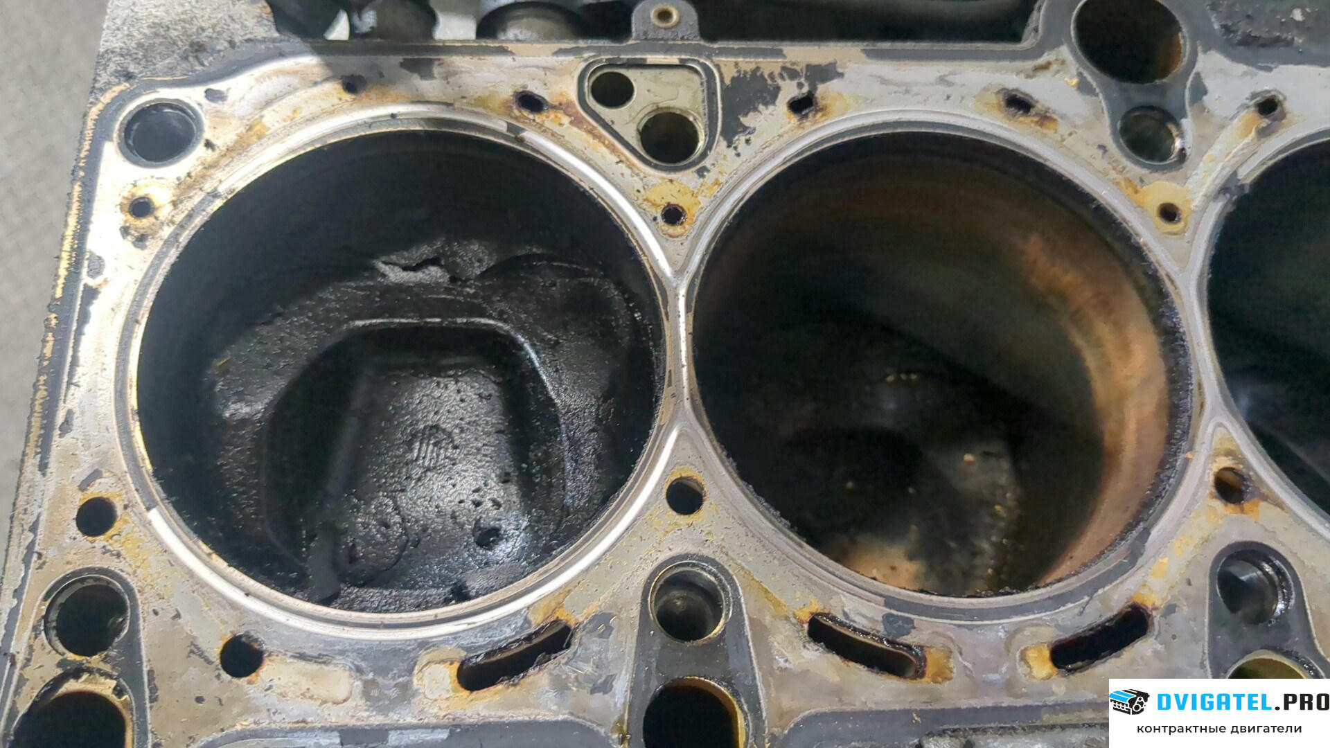 Шорт блок (Блок цилиндров) Audi A4 B6 2000 - 2004 AWA 2 л., Бензин, FSI, артикул 8990581