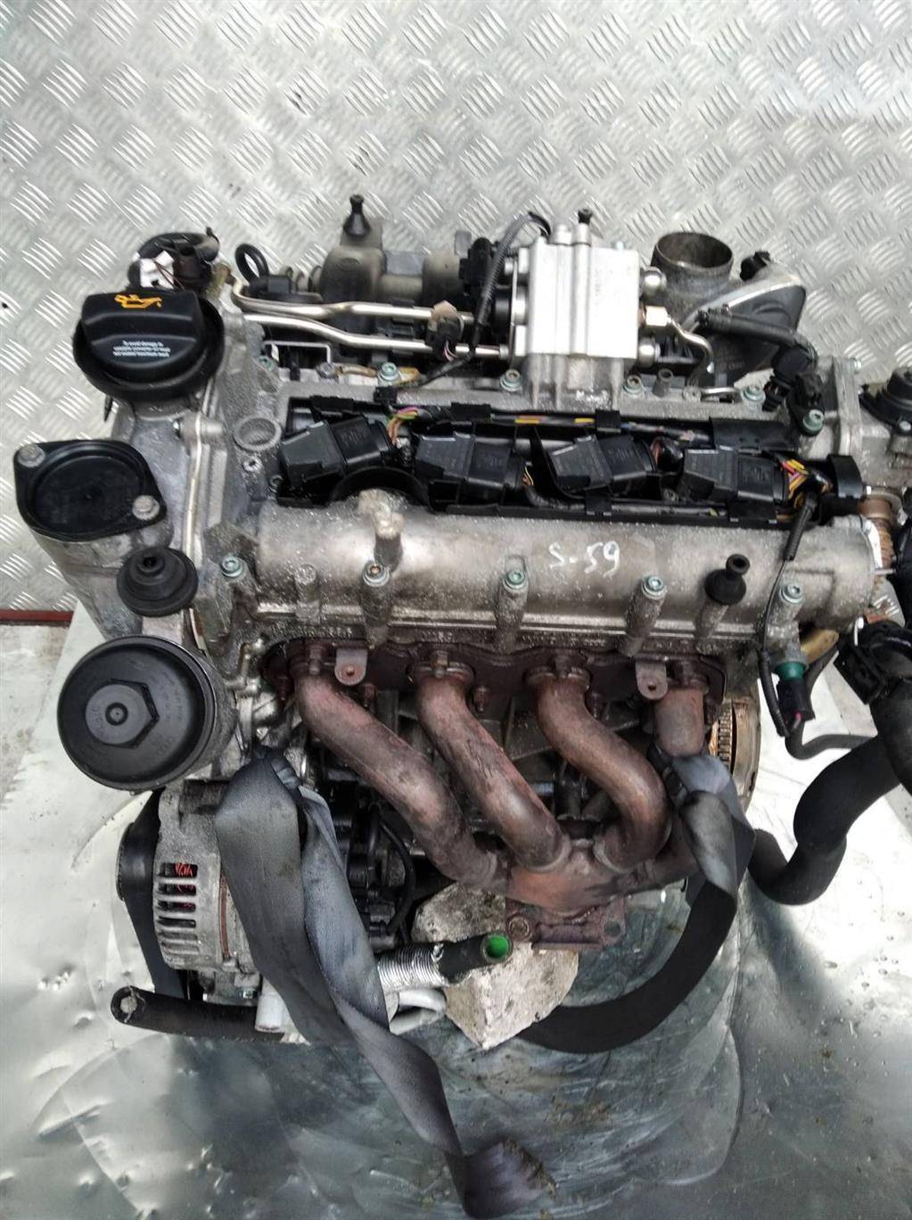 Двигатель AXU Volkswagen Polo 4 1.4 Бензин