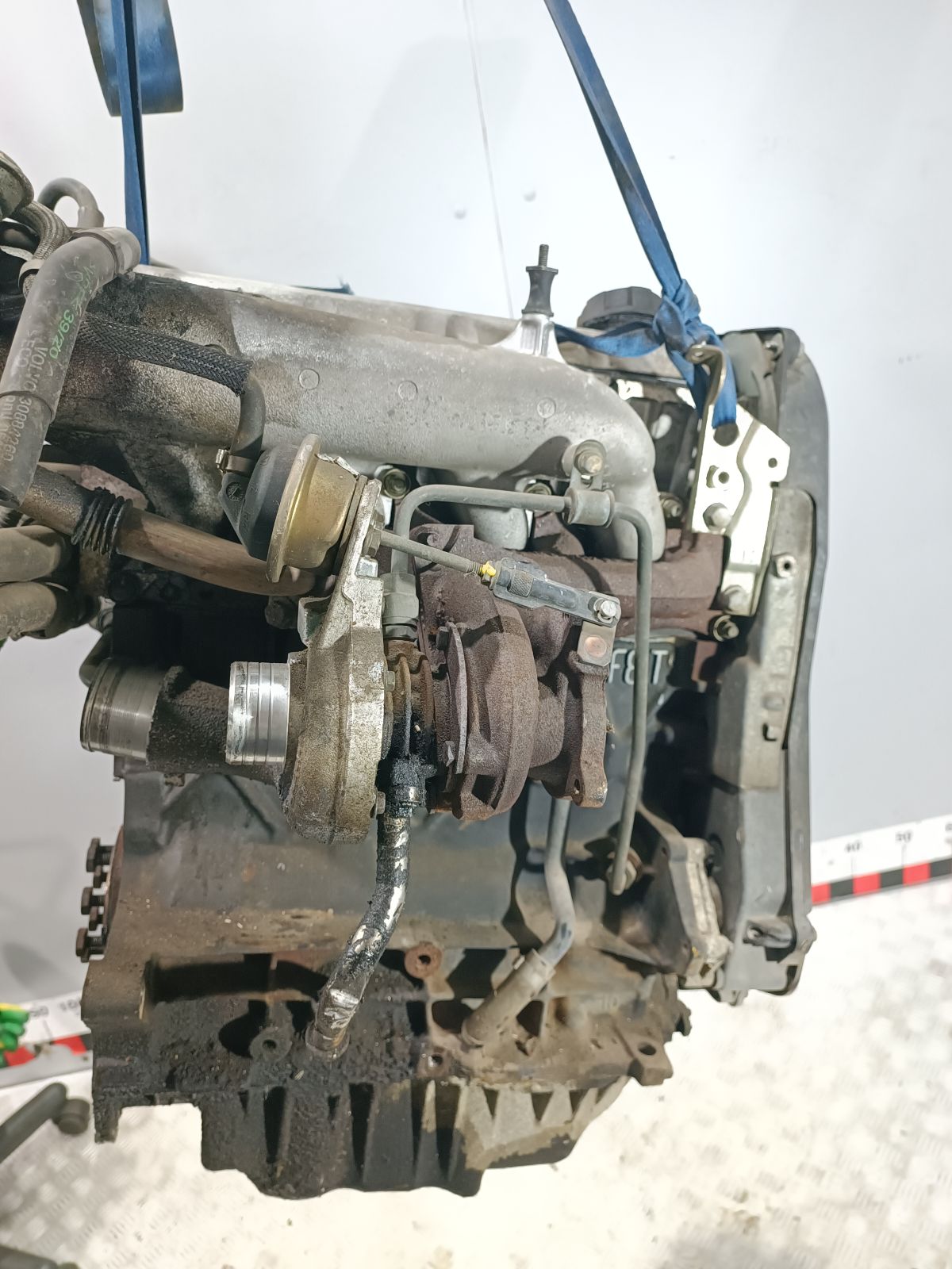 Двигатель D4192T2 Volvo S40 1 1.9 Дизель