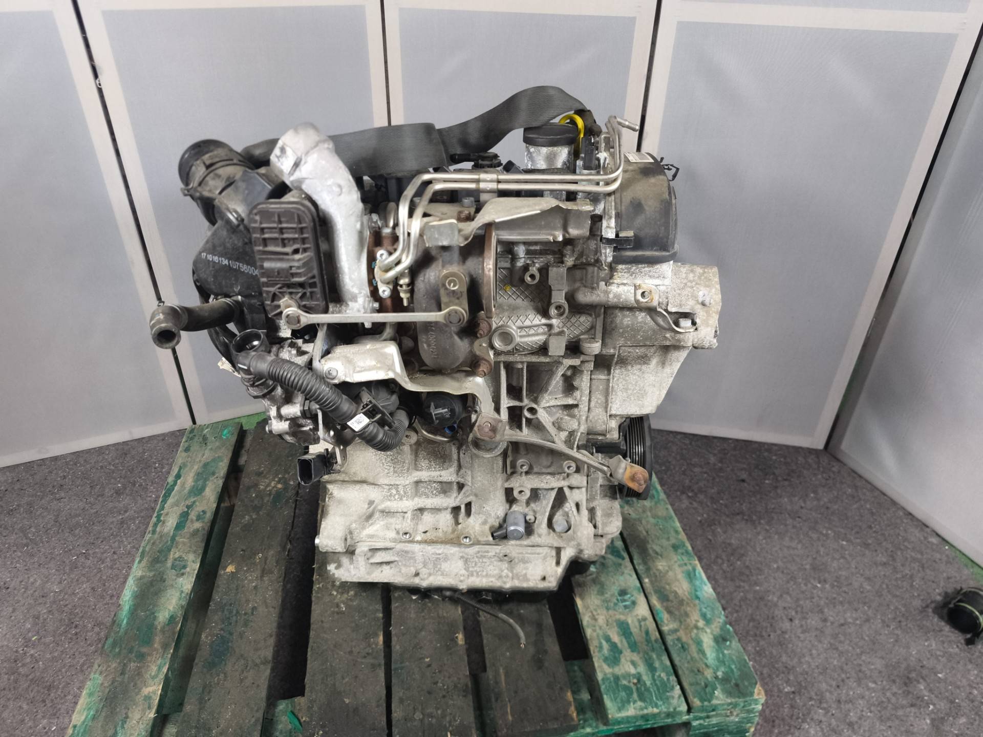 Двигатель DGX Volkswagen Jetta 7 1.4 Бензин