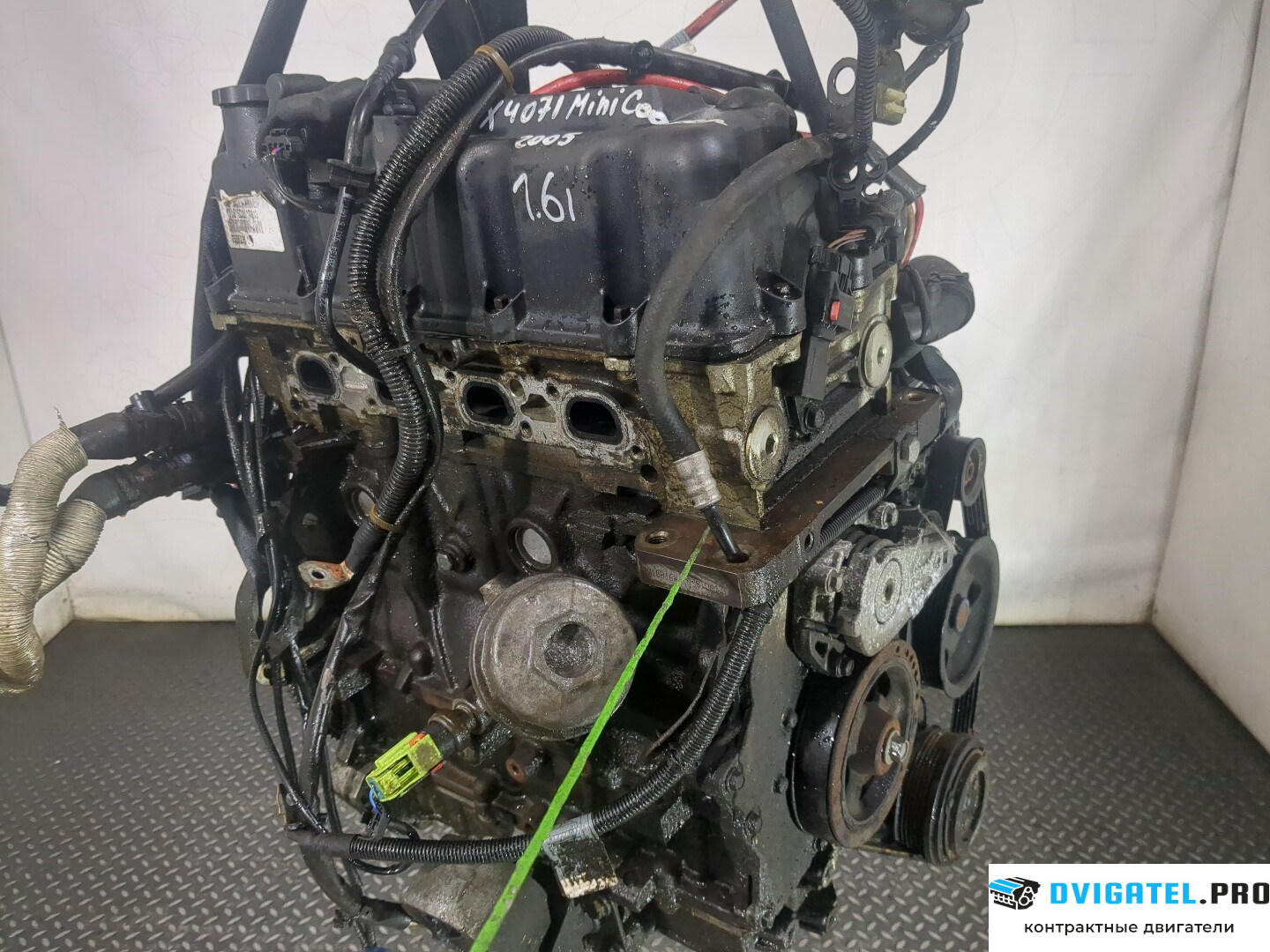 Двигатель Mini Cooper R50 / 53 2001 - 2006 W10B16A, W10B16AB 1.6 л., Бензин, Инжектор, артикул 8656962
