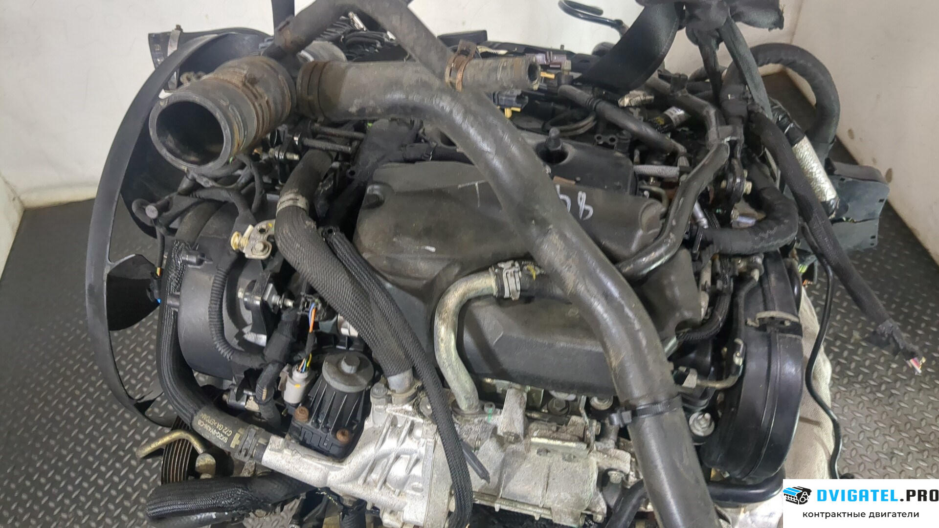 Двигатель Land Rover Range Rover Sport 2009 - 2013 306DT 3 л., Дизель, Турбо, артикул 9064615