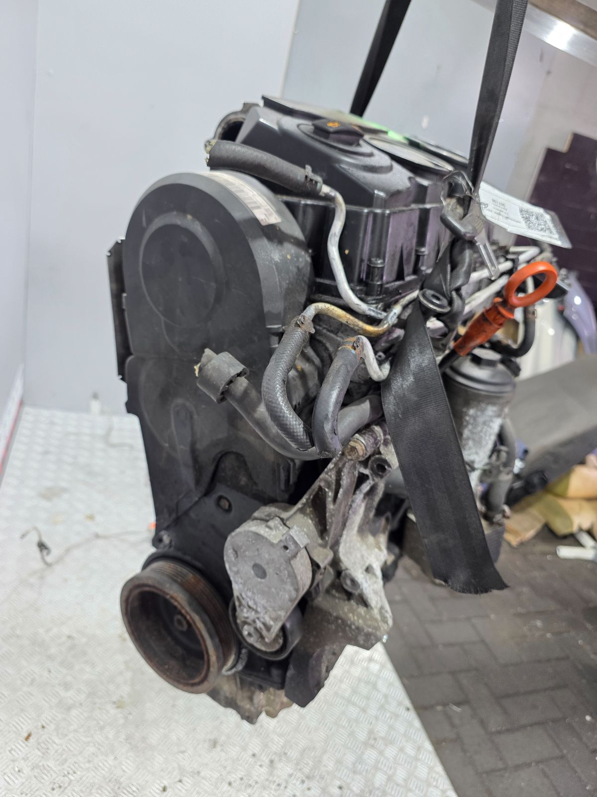 Двигатель BMP Volkswagen Passat B6 2.0 Дизель