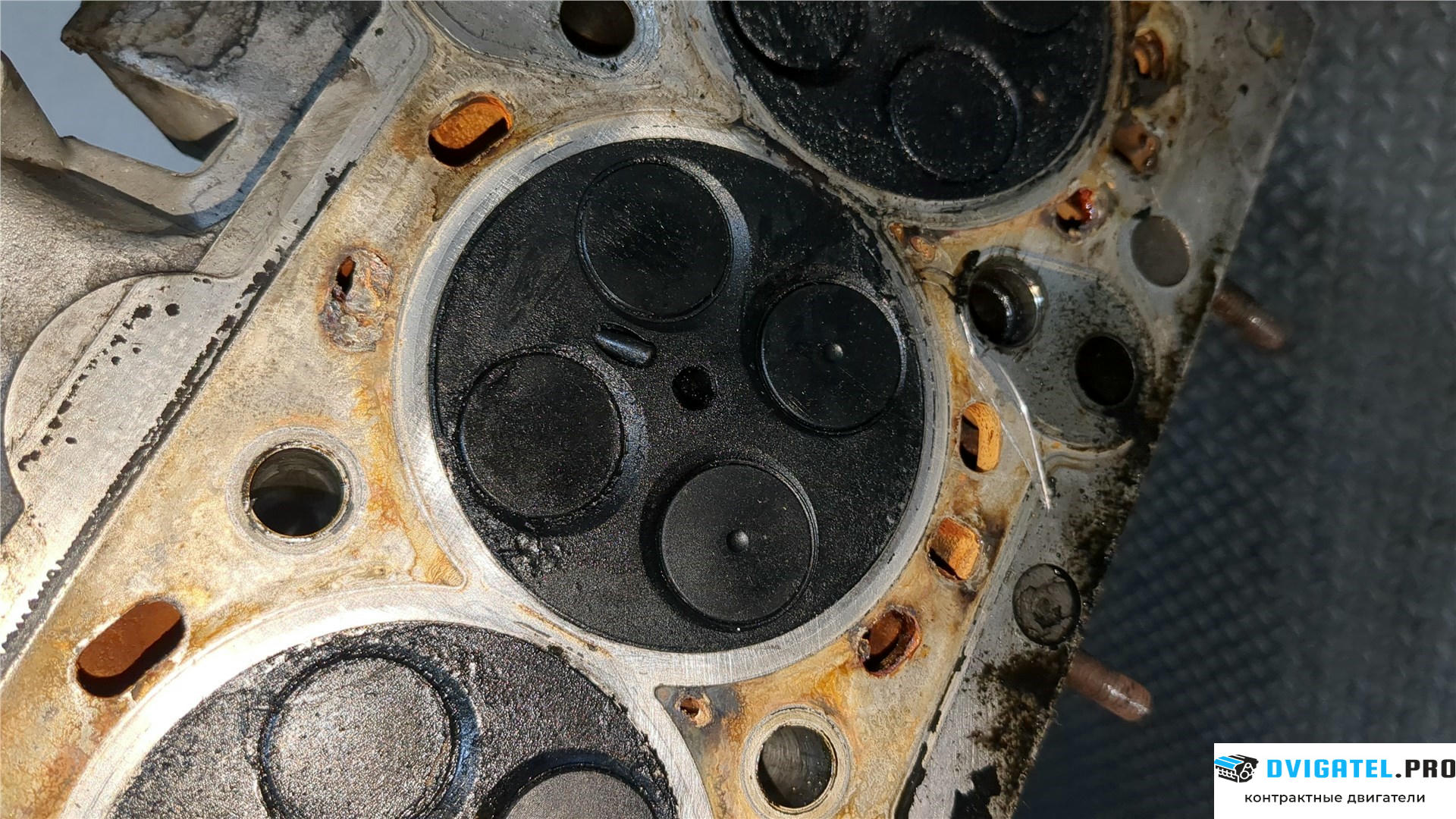Головка блока цилиндров (ГБЦ) BMW 1 E87 2004 - 2011 204D4 / M47D20 2 л., Дизель, TDI, артикул 8159017