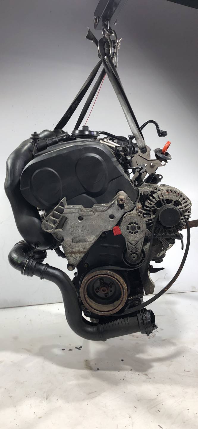 Двигатель BKD Volkswagen Golf 5 2.0 Дизель