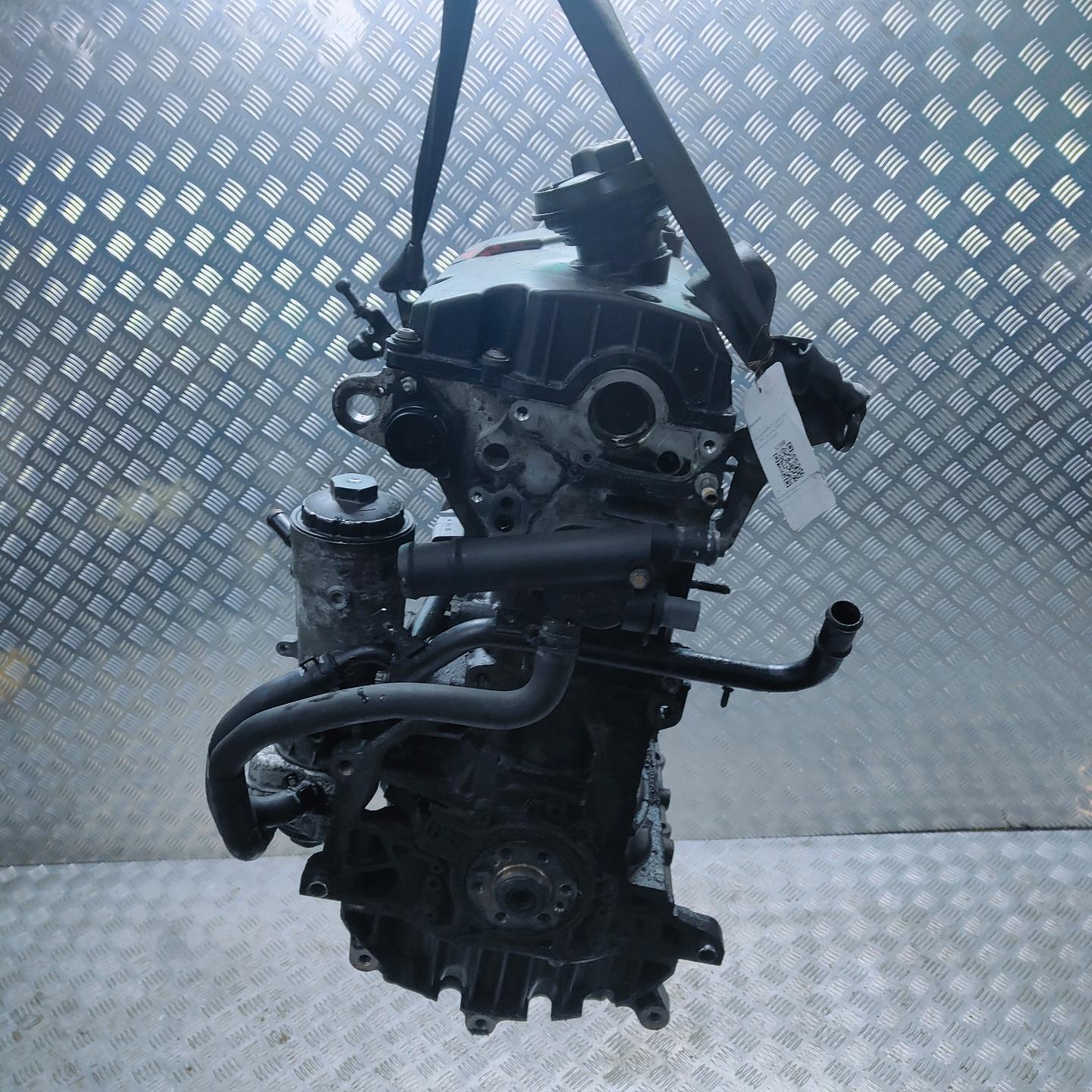 Двигатель BRR Volkswagen Transporter T5 1.9 Дизель