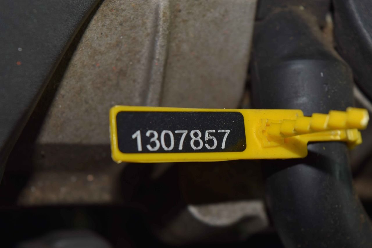 Двигатель B5204T9 Volvo V40 Cross Country 2.0 Бензин
