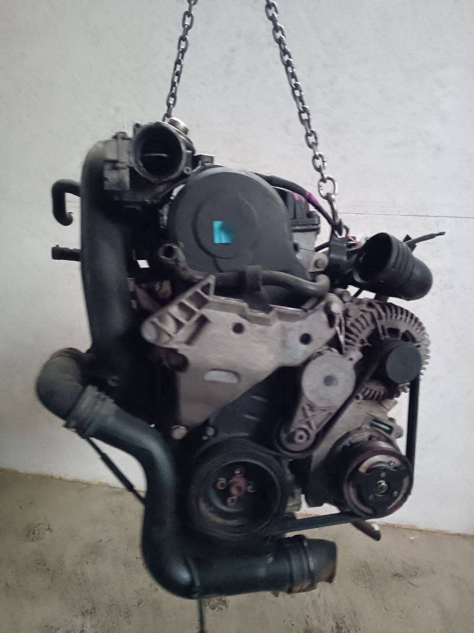 Двигатель BXE Volkswagen Passat B6 1.9 Дизель