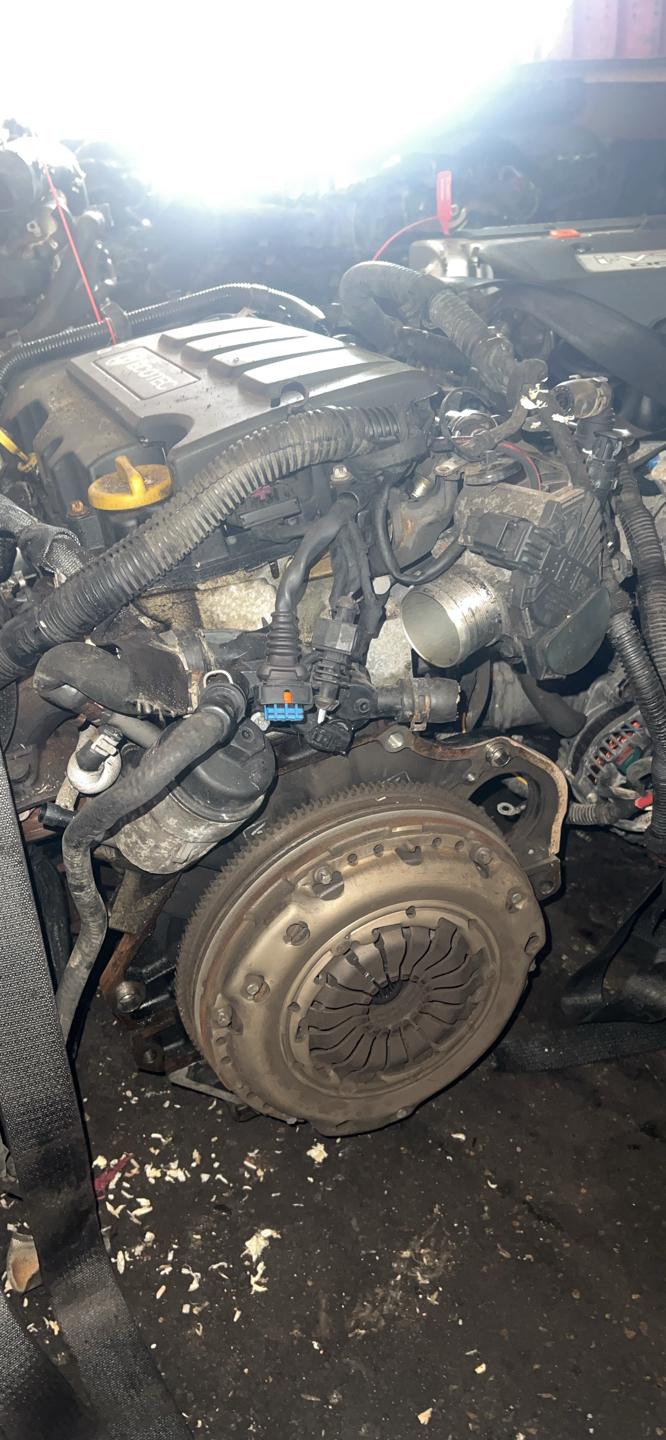 Двигатель B14NET Opel Zafira C 1.4 Бензин