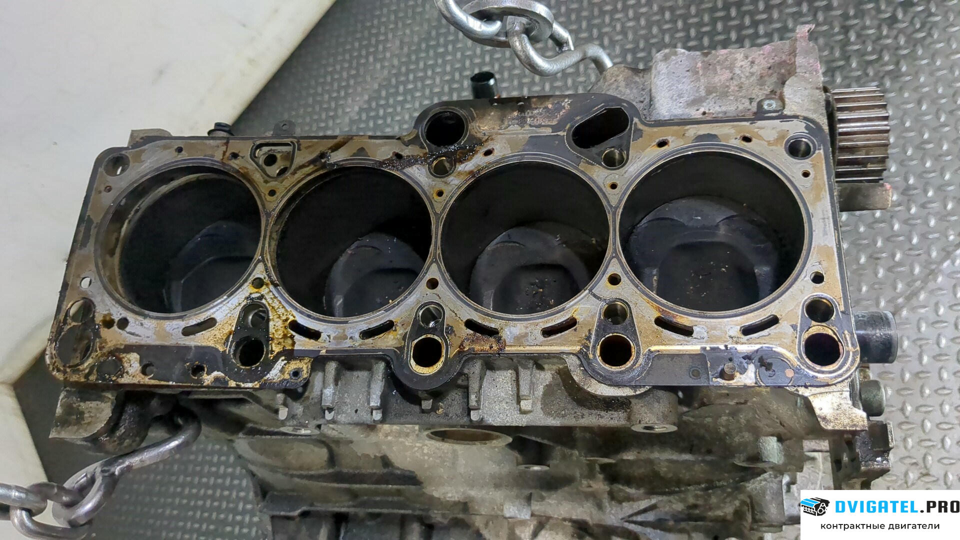 Шорт блок (Блок цилиндров) Audi A4 B6 2000 - 2004 AWA 2 л., Бензин, FSI, артикул 9266205