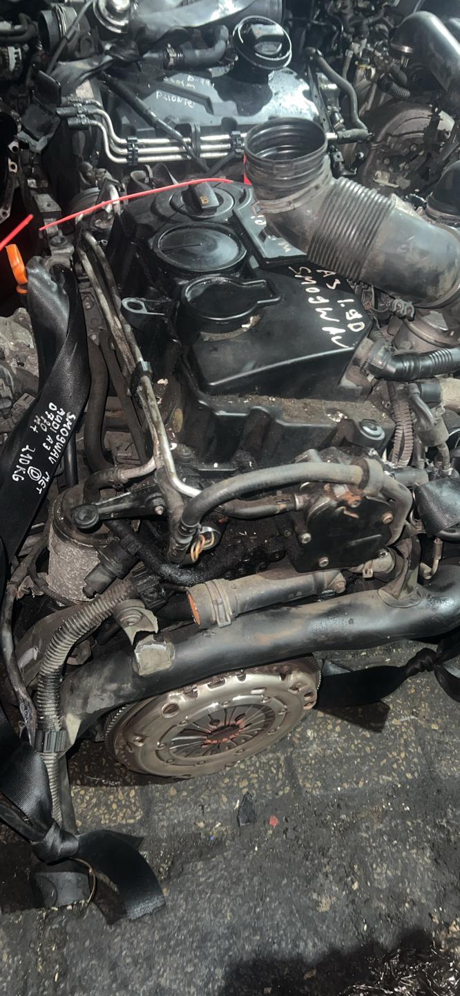 Двигатель BLS Audi A3 8P (S3,RS3) 1.9 Дизель