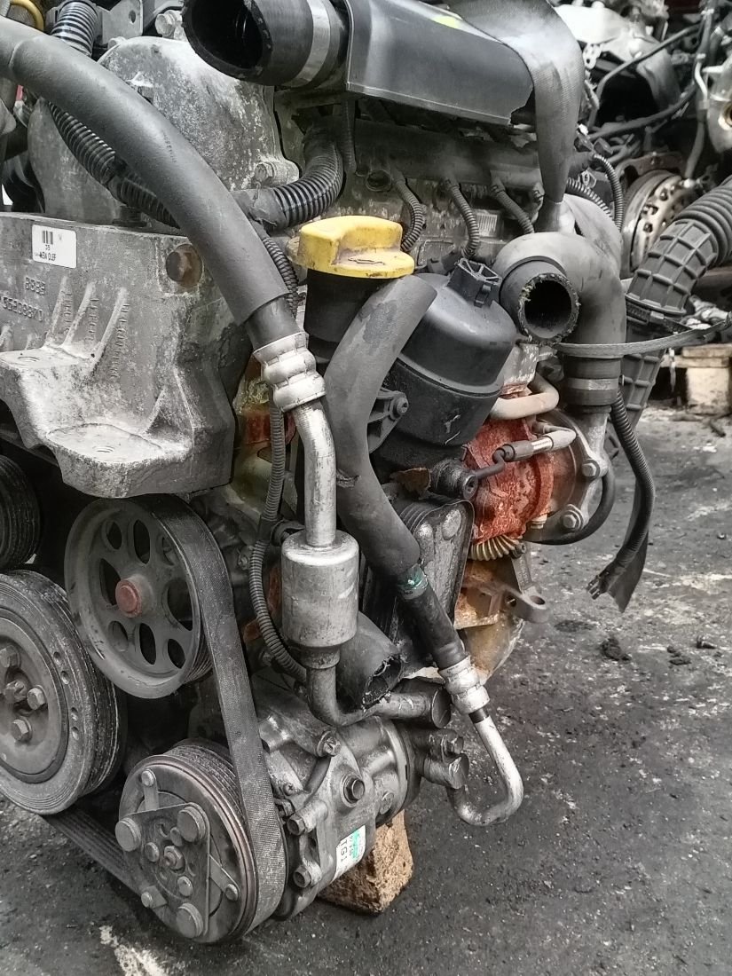 Двигатель Z13DT Opel Corsa C 1.3 Дизель