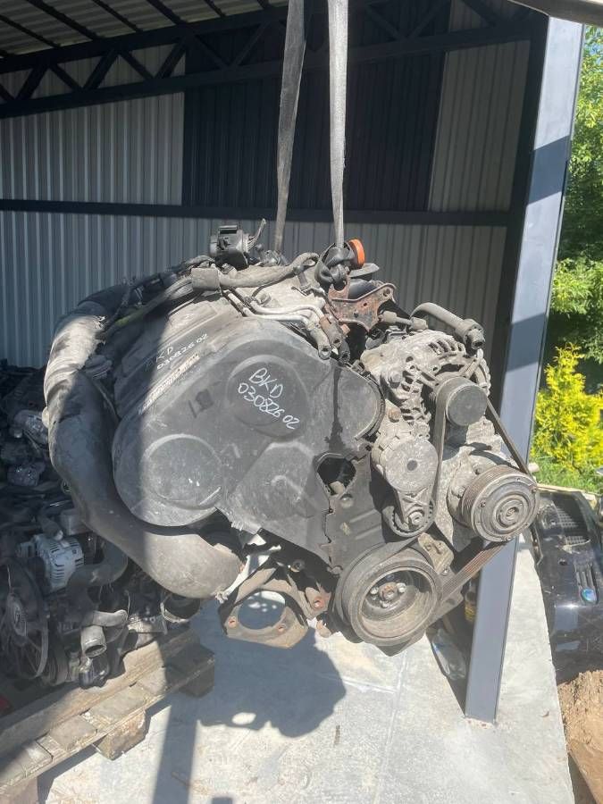 Двигатель BKD Volkswagen Passat B6 2.0 Дизель