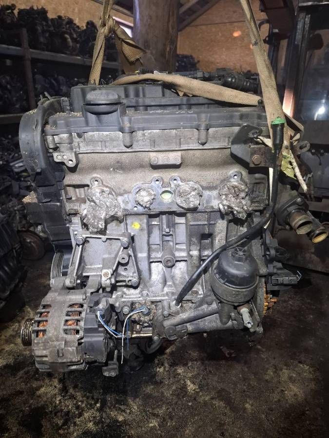 Двигатель KFU Peugeot 307 1.4 Бензин