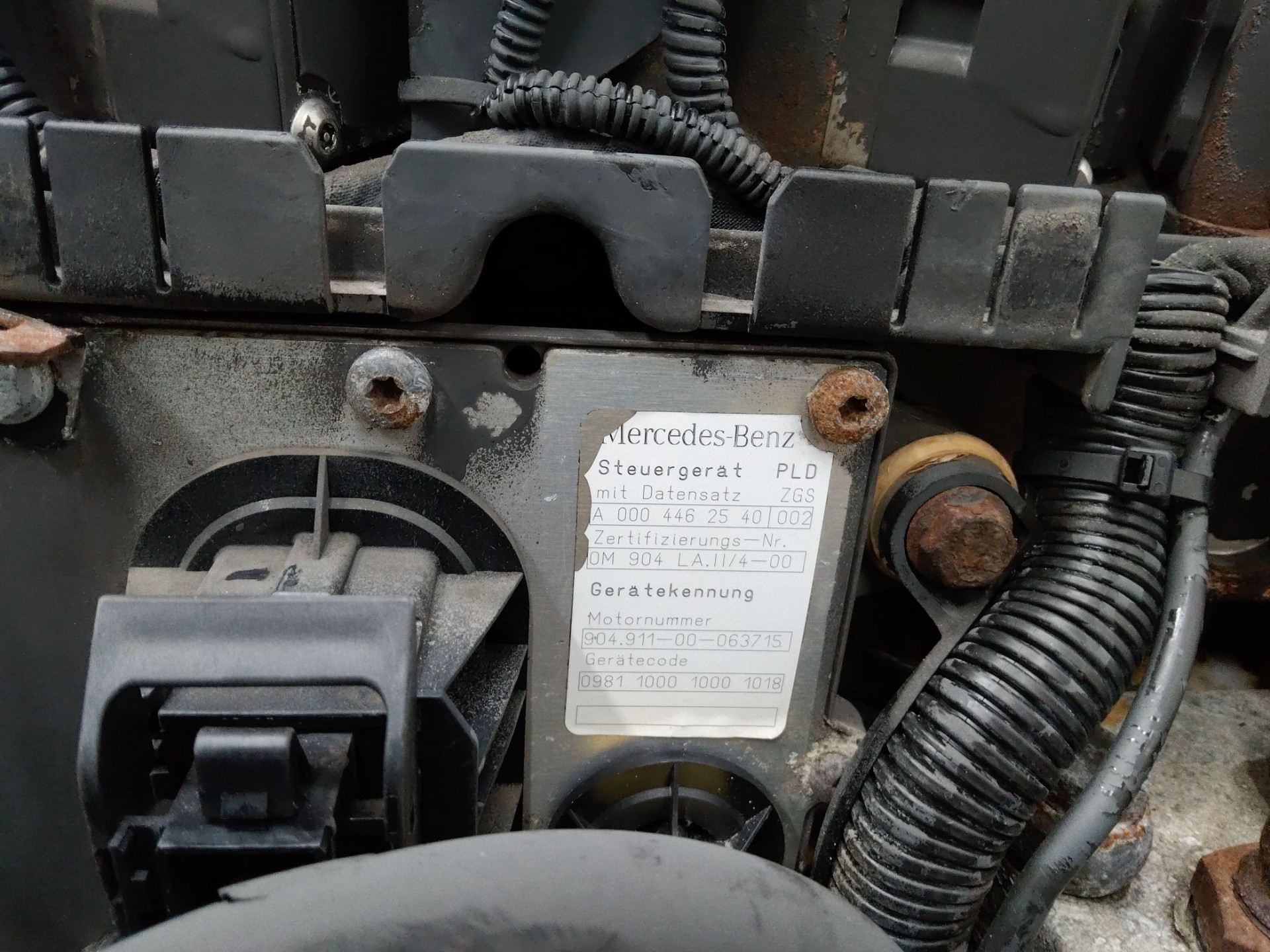 Двигатель 904922 Mercedes-Benz Atego 4.2 Дизель