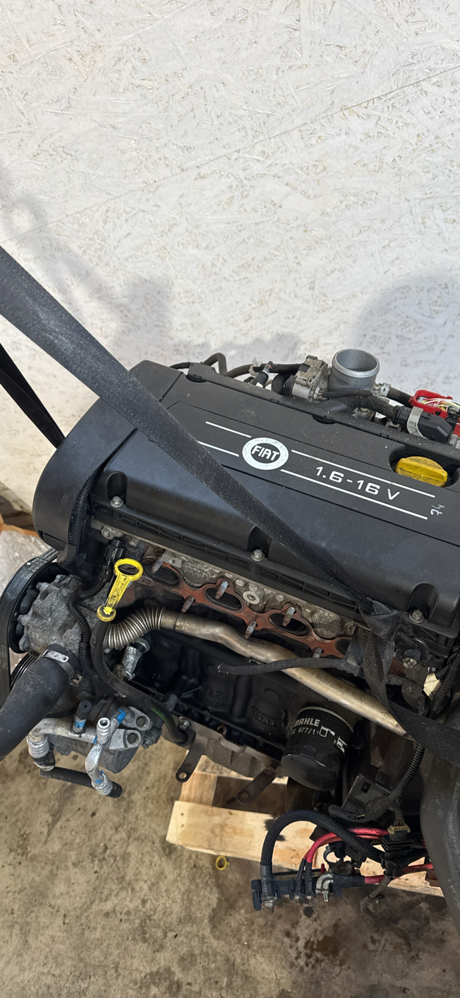 Двигатель 192B3000 Fiat Stilo 1.6 Бензин