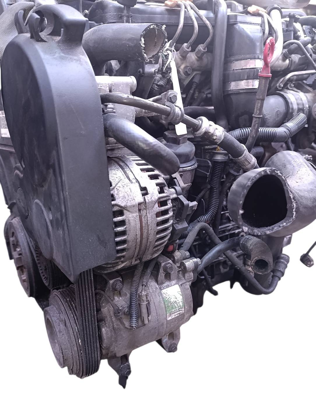 Двигатель D5244T Volvo V70 2 2.4 Дизель